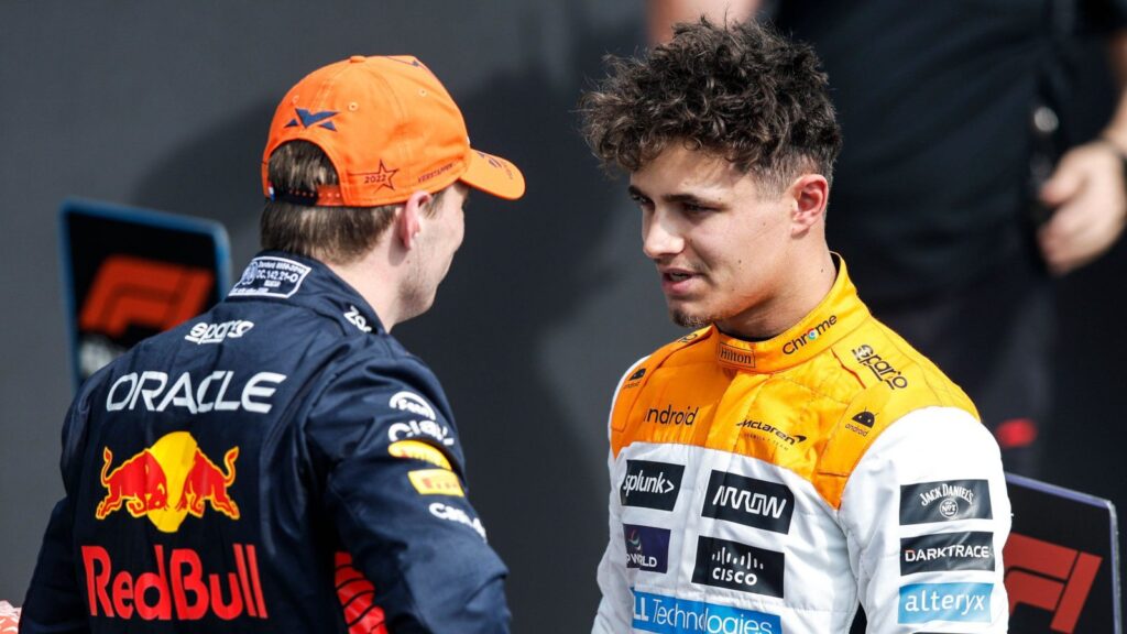 max verstappen speaking with lando norris after qualifying planetf1 1600x900 1