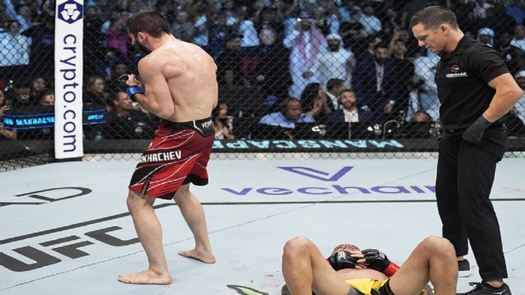 Islam Makhachev defeated Charles Oliviera at UFC 280.