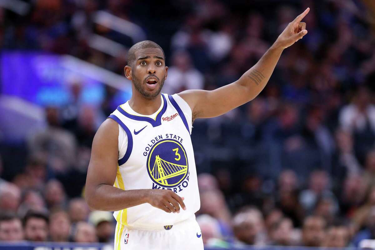 What happened to Chris Paul? Warriors star limps off court during NBA ...