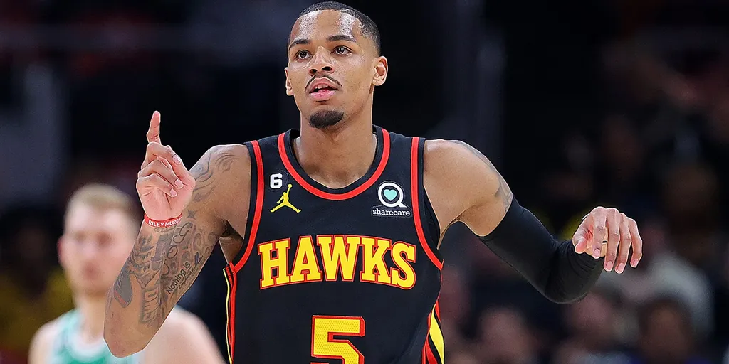 Hawks star Dejounte Murray earns applause from the NBA fans after he vows to aid supporter suffering from cancer 