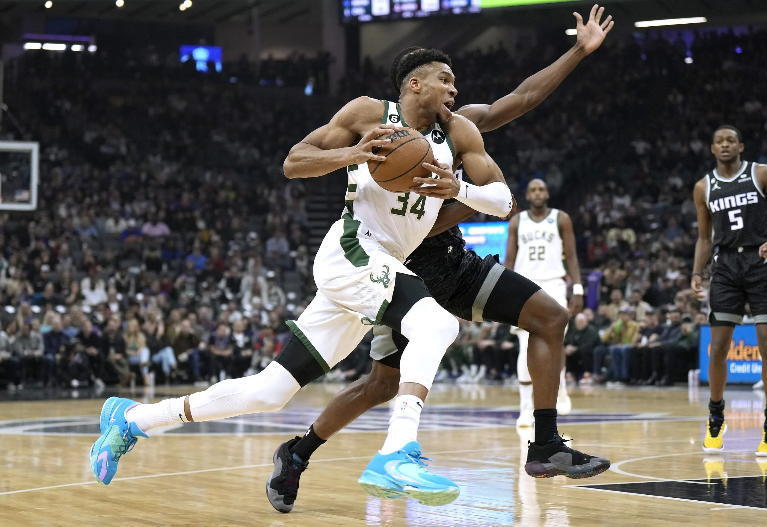 Giannis Antetokoumpo joins LeBron James in search of inspiration for sneaker line online from fans