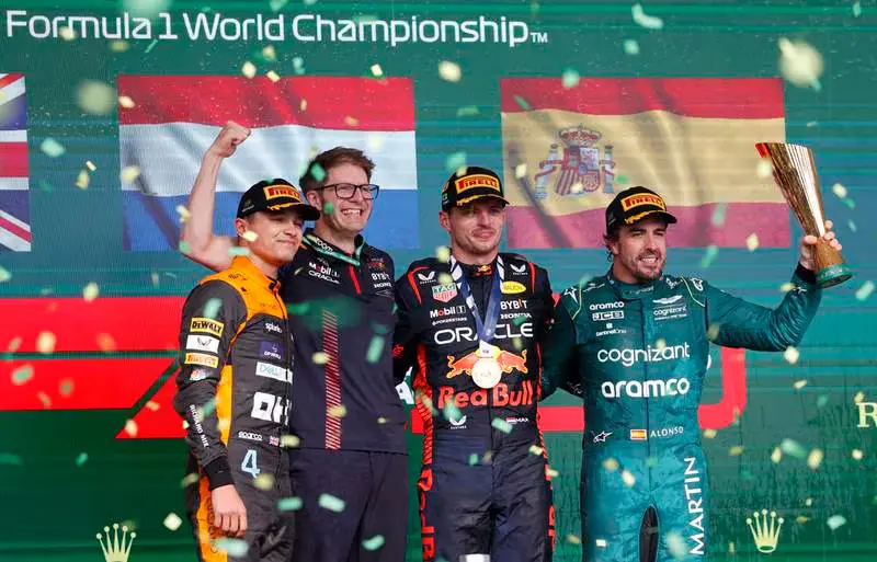 Max Verstappen claimed his 17th win of the season and was joined on the podium by McLaren's Lando Norris in second and Aston Martin's Fernando Alonso in third.