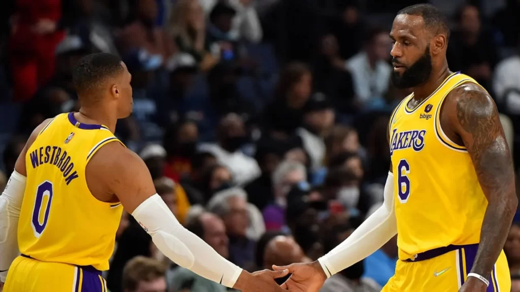 Russell Westbrook says he could beat LeBron James on a - on-1 situation