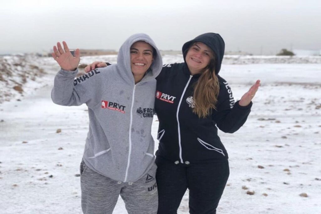 Jessica Andrade and Fernanda Gomes