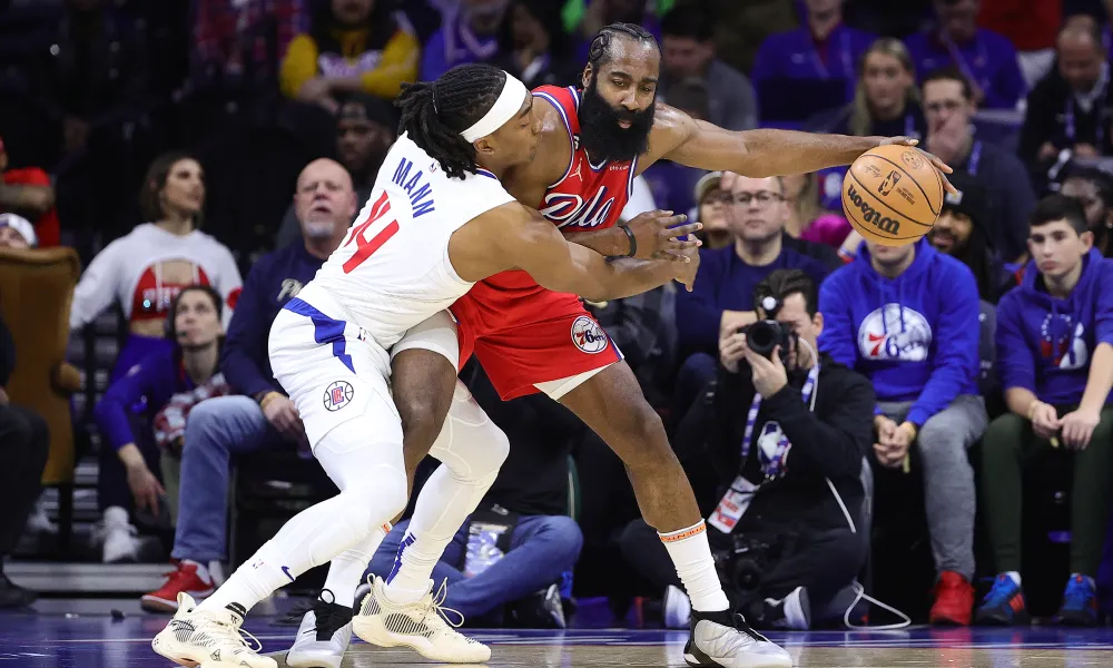 Westbrook and Kawhi gave candid responds to James Harden's trade 