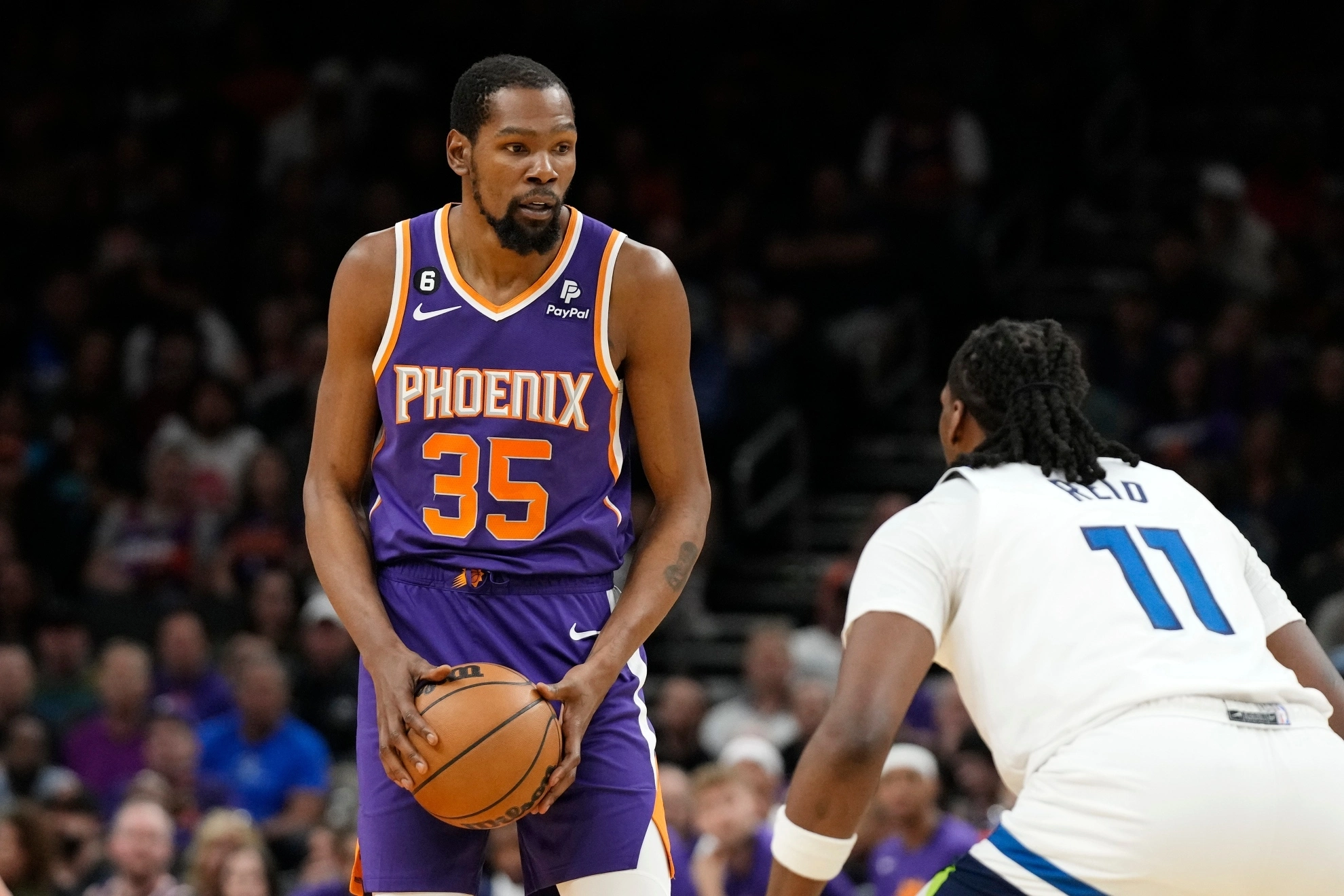 Kevin Durant's outstanding performance lift the Phoenix Suns past the Utah Jazz amid Rockets star recognition.