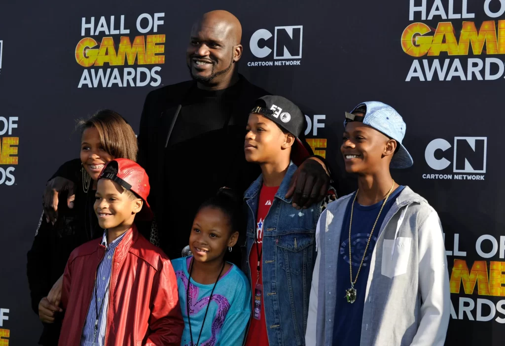 Shaquille O'Neal hypes 17-year-old daughter Me’Arah as a big decision await her