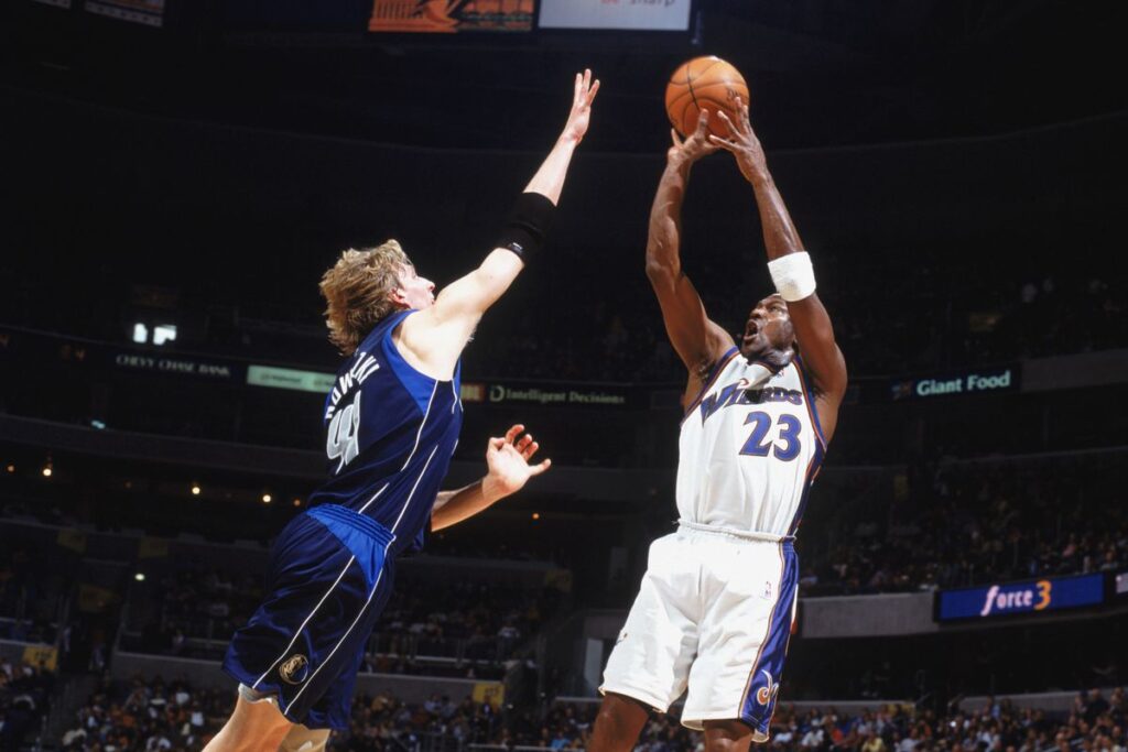 Dirk Nowitzki and Michael Jordan