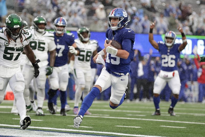 Tommy DeVito leads Giants to game-winning drive against Packers after family sets the bar high with sweet gesture