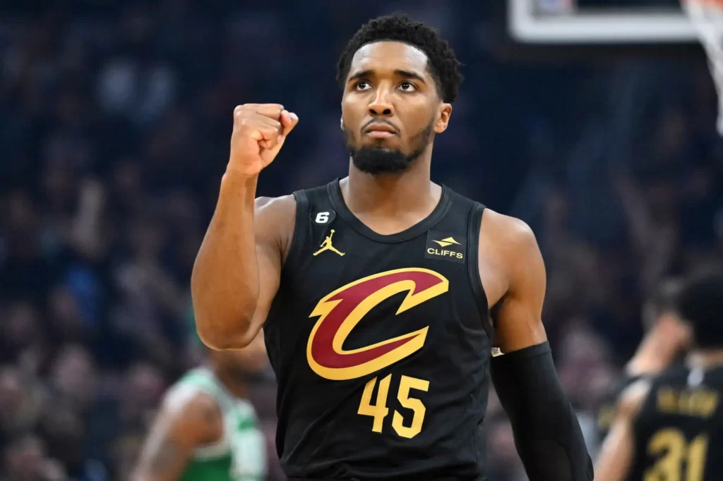 Cavs post LeBron's star player Donovan Mitchell discloses how stayed within his mom's  basement because of COVID-19 pandemic