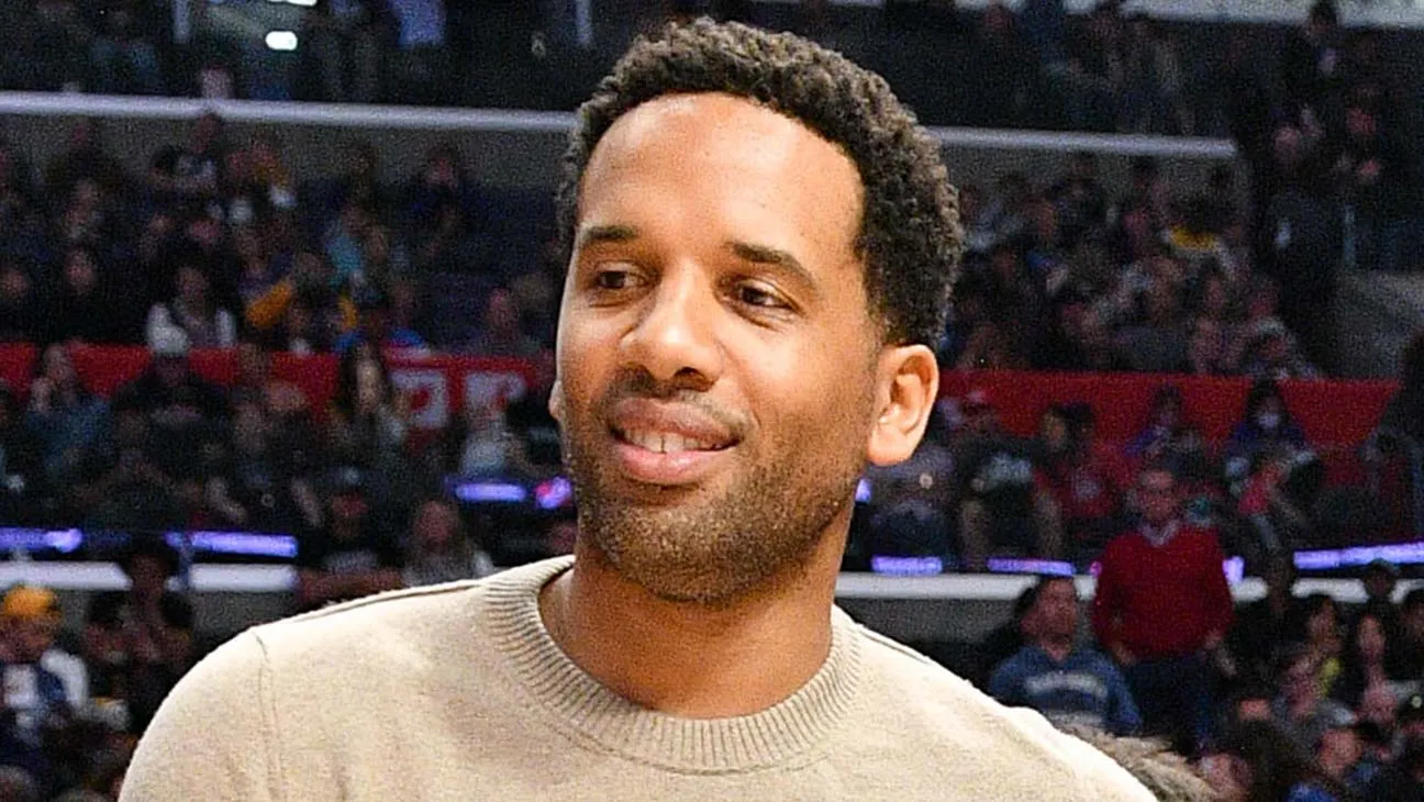 Maverick Carter who is LeBron James' manager has admitted to making illegal bets on NBA matches.