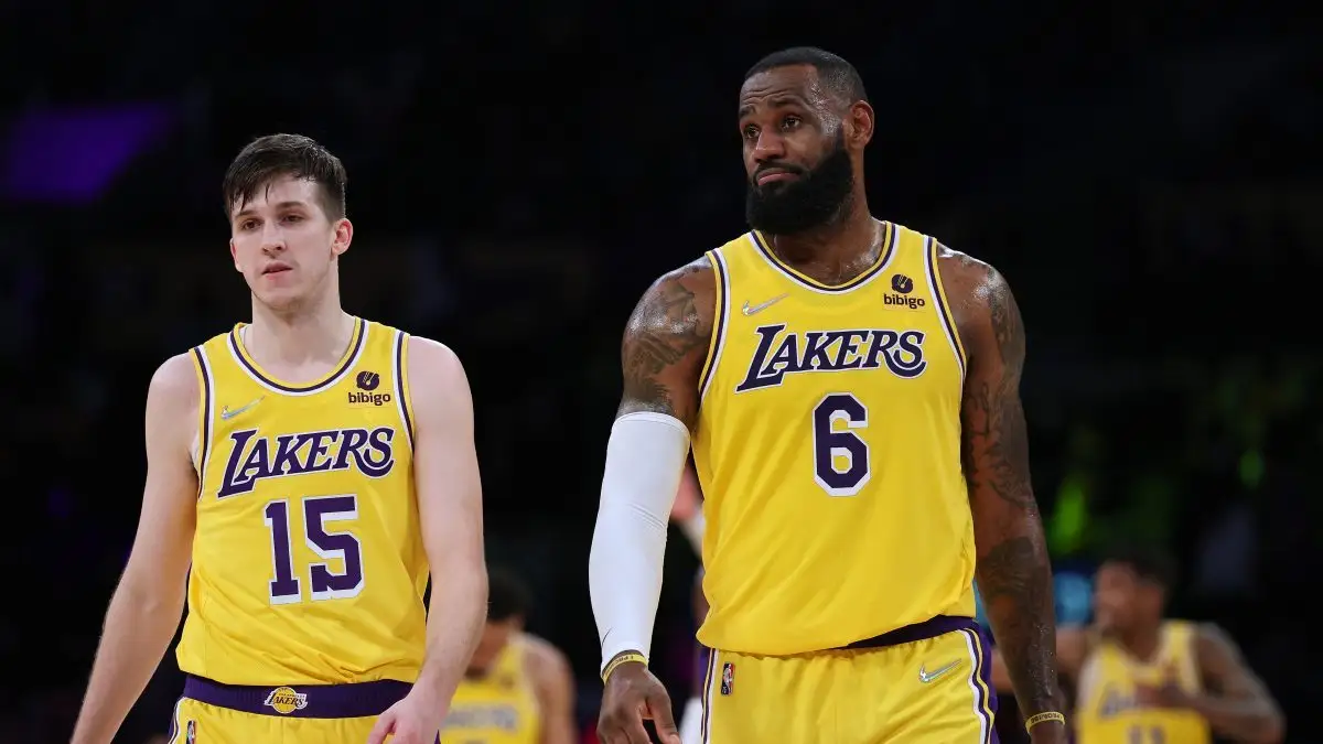 The Lakers ace Austin Reaves urges Lakers to stay grounded in the wake of a defeat to the Knicks amid James' heroics