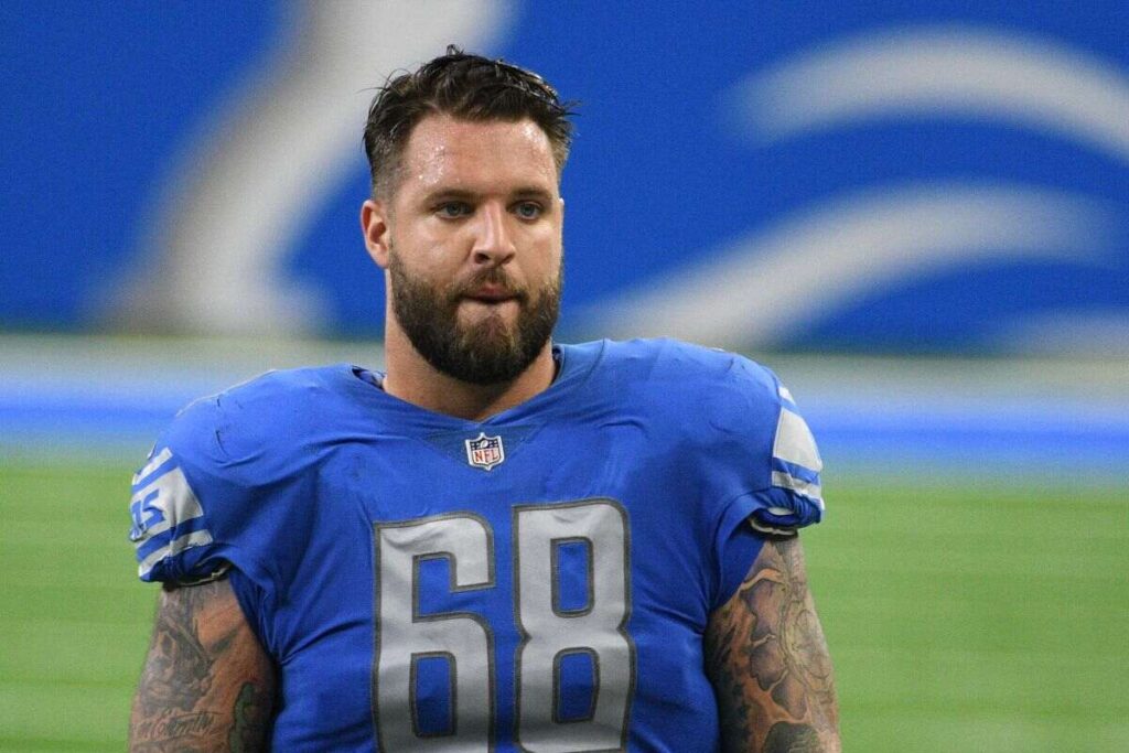 Taylor Decker 