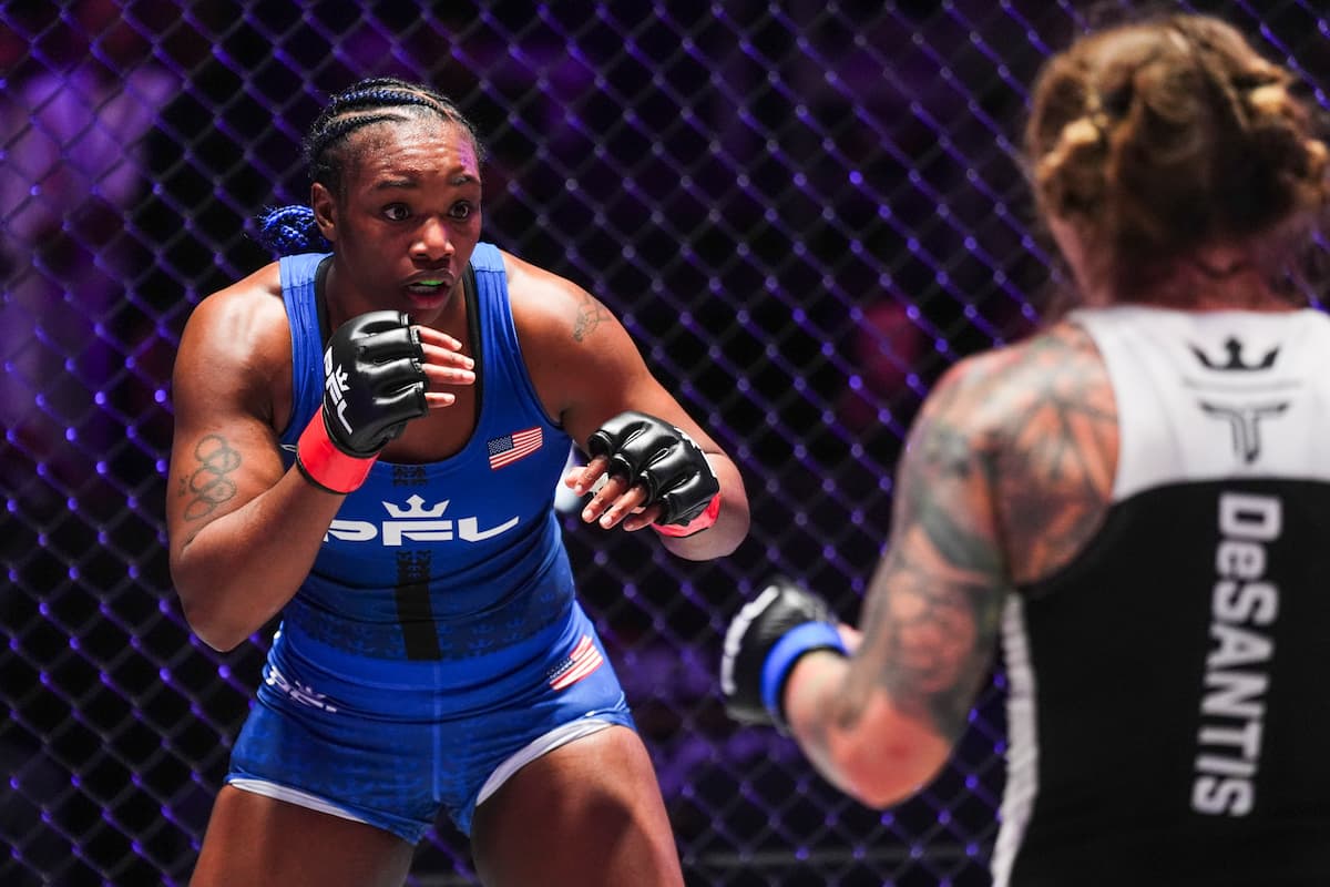 Claressa Shields defeats Kelsey DeSantis at PFL vs Bellator