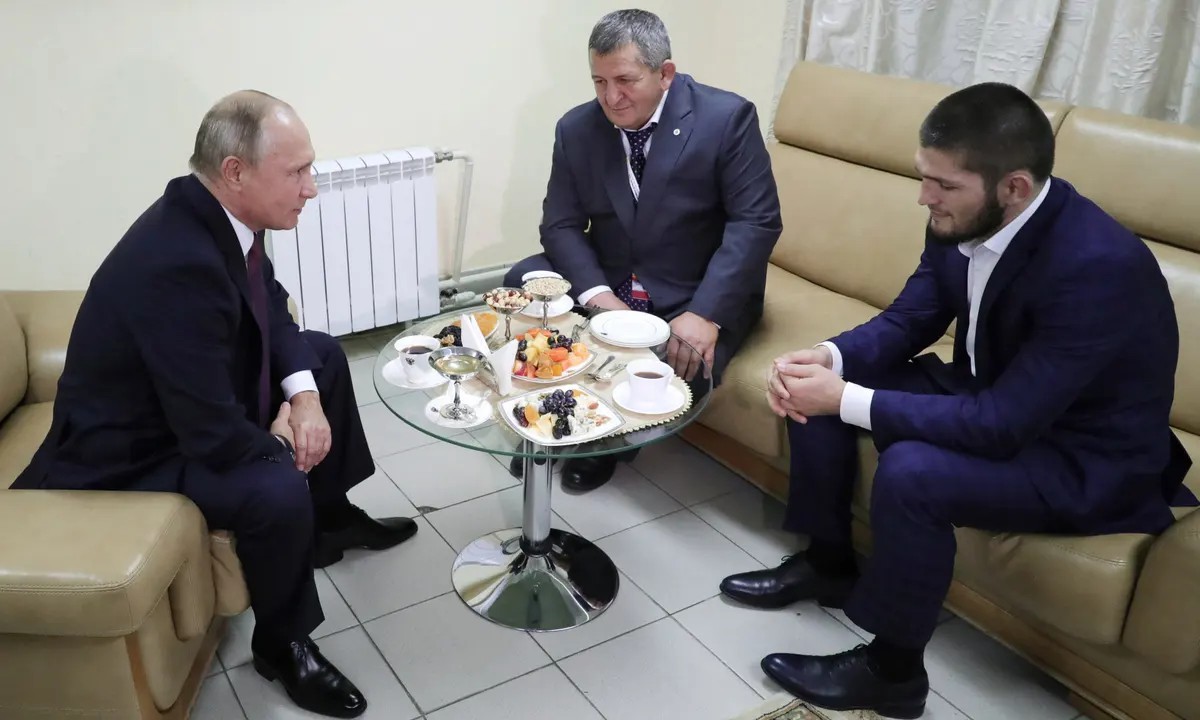 Vladmir Putin Present to Khabib Nurmagomedov after victory over Conor McGregor