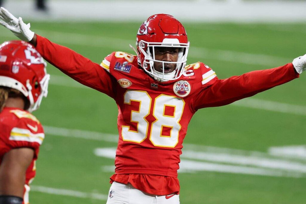 NFL Rumors Chiefs receive 2024 and 2025 Draft picks after Titans sign