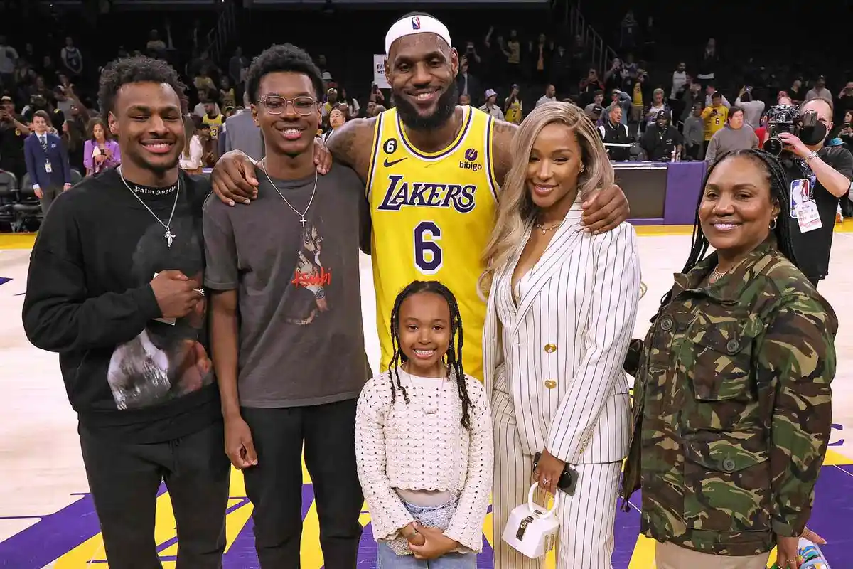 LeBron James with family