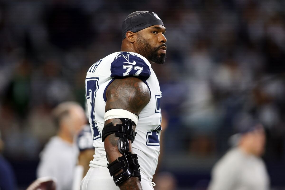 Tyron Smith